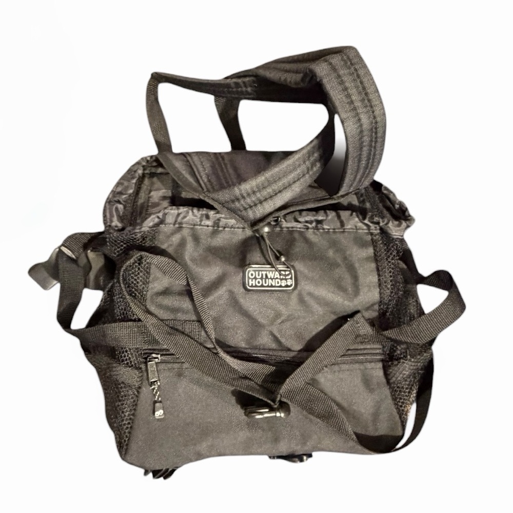 Outward Hound Pooch Pouch Padded Pet Carrier Black Up to 10 Pounds Never Used